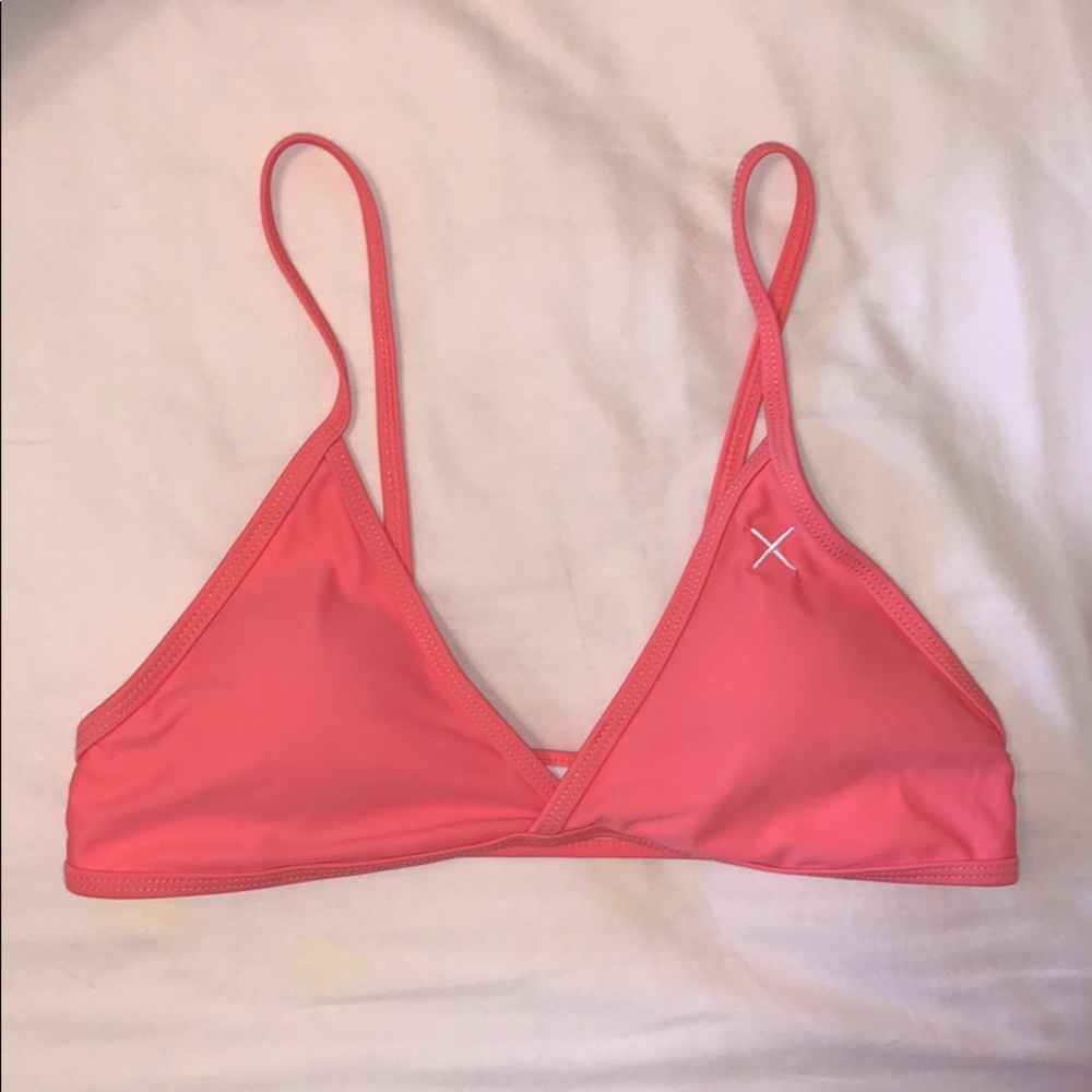 boutinela pink fitted top